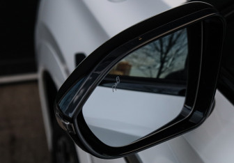 Подержанный автомобиль Jaecoo J8 2024 года (19 фото)