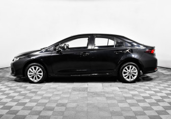 Новый Toyota Corolla Sedan 2023 (8 фото)