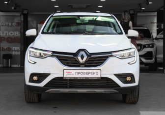Подержанный автомобиль Renault Arkana 2021 года (2 фото)