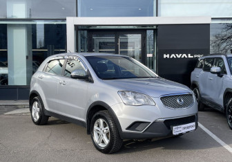 Подержанный автомобиль SsangYong Actyon 2013 года (3 фото)