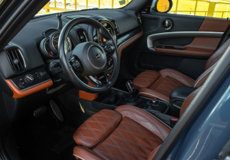 Подержанный автомобиль MINI Countryman 2020 года (12 фото)