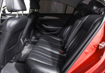 Подержанный автомобиль Mazda 6 Sedan 2019 года (17 фото)
