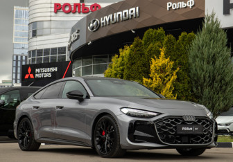 Подержанный автомобиль Audi A5 Liftback 2025 года (2 фото)