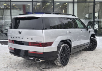 Новый Hyundai Santa Fe 2025 (8 фото)