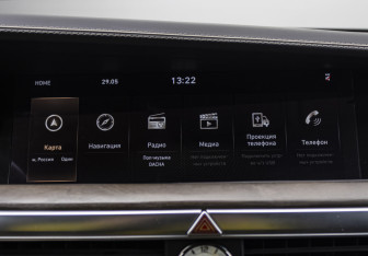 Подержанный автомобиль Genesis G90 2019 года (19 фото)