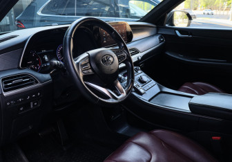 Подержанный автомобиль Hyundai Palisade 2021 года (15 фото)