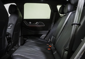 Подержанный автомобиль Chery Tiggo 9 2024 года (10 фото)