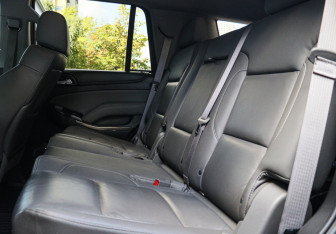 Подержанный автомобиль Chevrolet Tahoe 2016 года (12 фото)