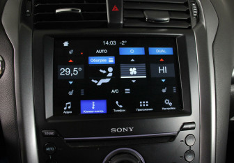 Подержанный автомобиль Ford Mondeo Sedan 2019 года (11 фото)