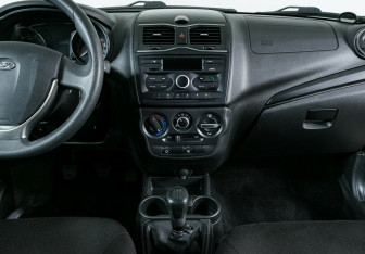 Подержанный автомобиль LADA (ВАЗ) Granta Sedan 2020 года (7 фото)