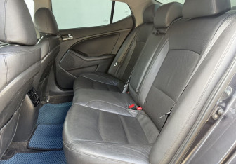 Подержанный автомобиль Kia Optima Sedan 2014 года (11 фото)
