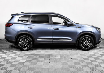 Подержанный автомобиль Chery Tiggo 8 Pro 2021 года (4 фото)