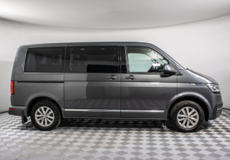 Подержанный автомобиль Volkswagen Caravelle 2021 года (4 фото)