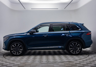 Подержанный автомобиль Geely Monjaro 2023 года (2 фото)