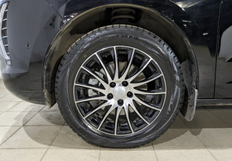 Подержанный автомобиль Haval Jolion 2023 года (12 фото)