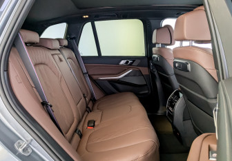 Новый BMW X5 2026 (12 фото)