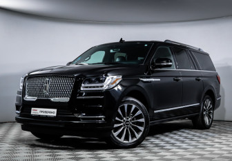 Подержанный автомобиль Lincoln Navigator 2021 года (1 фото)