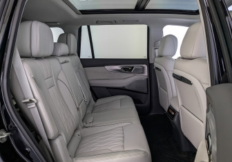 Новый GAC GS8 2025 (12 фото)