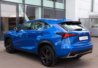 Подержанный автомобиль Lexus NX 2020 года (6 фото)