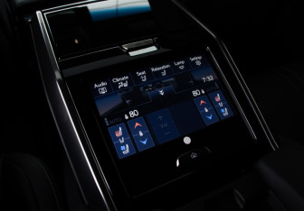 Новый Lexus LX 2023 (34 фото)