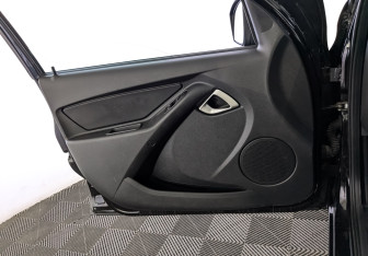 Подержанный автомобиль LADA (ВАЗ) Granta Sedan 2022 года (19 фото)