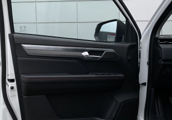 Подержанный автомобиль JAC T8 Pro 2024 года (19 фото)