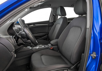 Подержанный автомобиль Audi A3 Sedan 2019 года (20 фото)