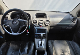 Подержанный автомобиль Opel Antara 2010 года (11 фото)