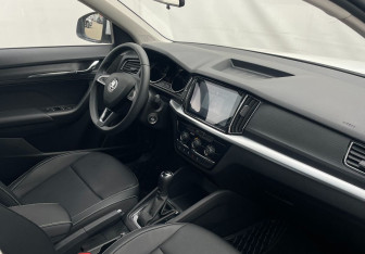 Подержанный автомобиль Skoda Kamiq 2025 года (10 фото)