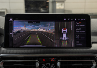 Подержанный автомобиль BMW X3 2022 года (21 фото)