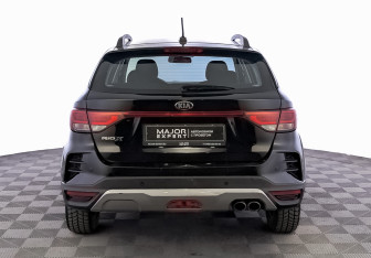 Подержанный автомобиль Kia Rio Hatchback 2021 года (6 фото)