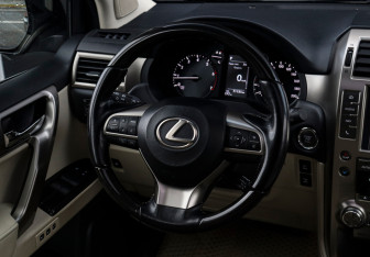 Подержанный автомобиль Lexus GX 2019 года (14 фото)