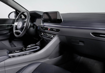 Подержанный автомобиль Hyundai Sonata 2020 года (9 фото)