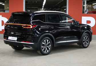 Подержанный автомобиль Chery Tiggo 7 Pro Max 2023 года (5 фото)