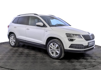 Подержанный автомобиль Skoda Karoq 2022 года (3 фото)