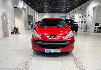 Подержанный автомобиль Peugeot 207 Hatchback 2009 года (2 фото)