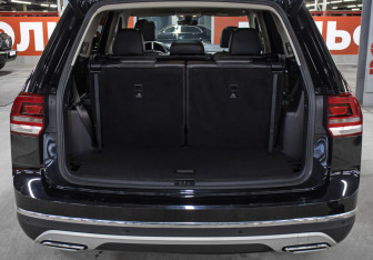 Подержанный автомобиль Volkswagen Teramont 2019 года (10 фото)