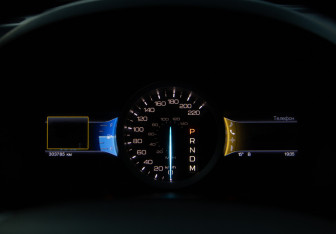 Подержанный автомобиль Ford Explorer 2013 года (9 фото)