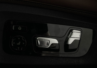 Новый BMW X7 2025 (18 фото)