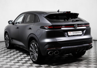 Подержанный автомобиль Changan UNI-K 2024 года (7 фото)