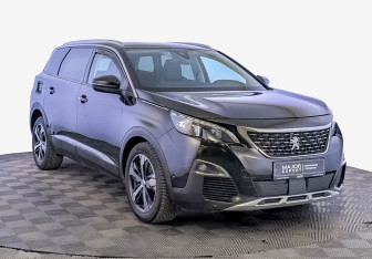 Подержанный автомобиль Peugeot 5008 Suv 2018 года (3 фото)