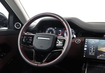 Подержанный автомобиль Land Rover Range Rover Evoque 2024 года (15 фото)
