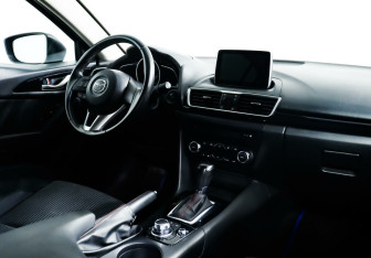 Подержанный автомобиль Mazda 3 Sedan 2013 года (5 фото)