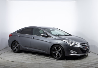 Подержанный автомобиль Hyundai i40 Sedan 2014 года (3 фото)