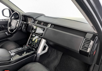 Подержанный автомобиль Land Rover Range Rover 2018 года (11 фото)