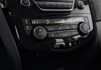 Подержанный автомобиль Nissan Qashqai 2022 года (26 фото)