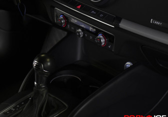 Подержанный автомобиль Audi A3 Sedan 2018 года (17 фото)