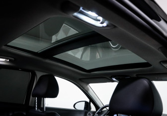 Подержанный автомобиль Hyundai Sonata 2021 года (15 фото)