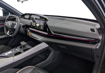 Новый Changan UNI-V 2024 (9 фото)