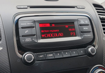 Подержанный автомобиль Kia Cerato Sedan 2018 года (13 фото)